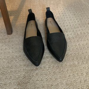 Black Aldo Flats 6.5 (Never Worn)
